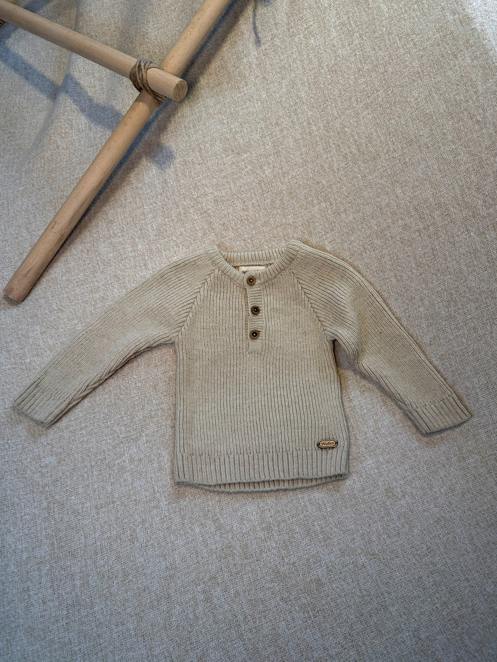 TINY BROWN set