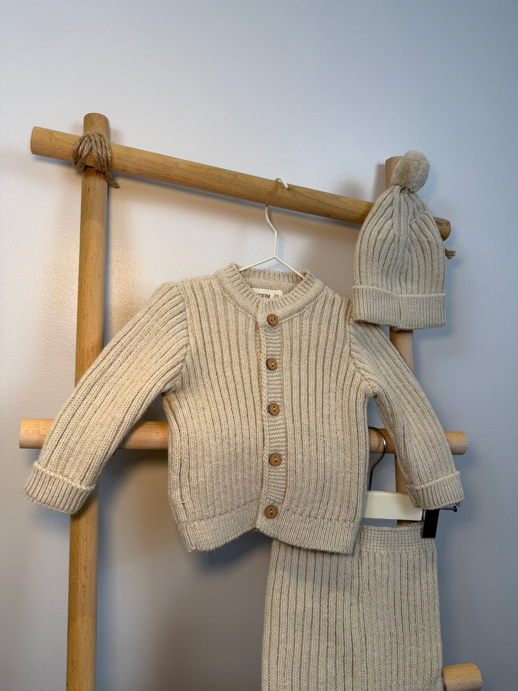 BABY BEIGE set