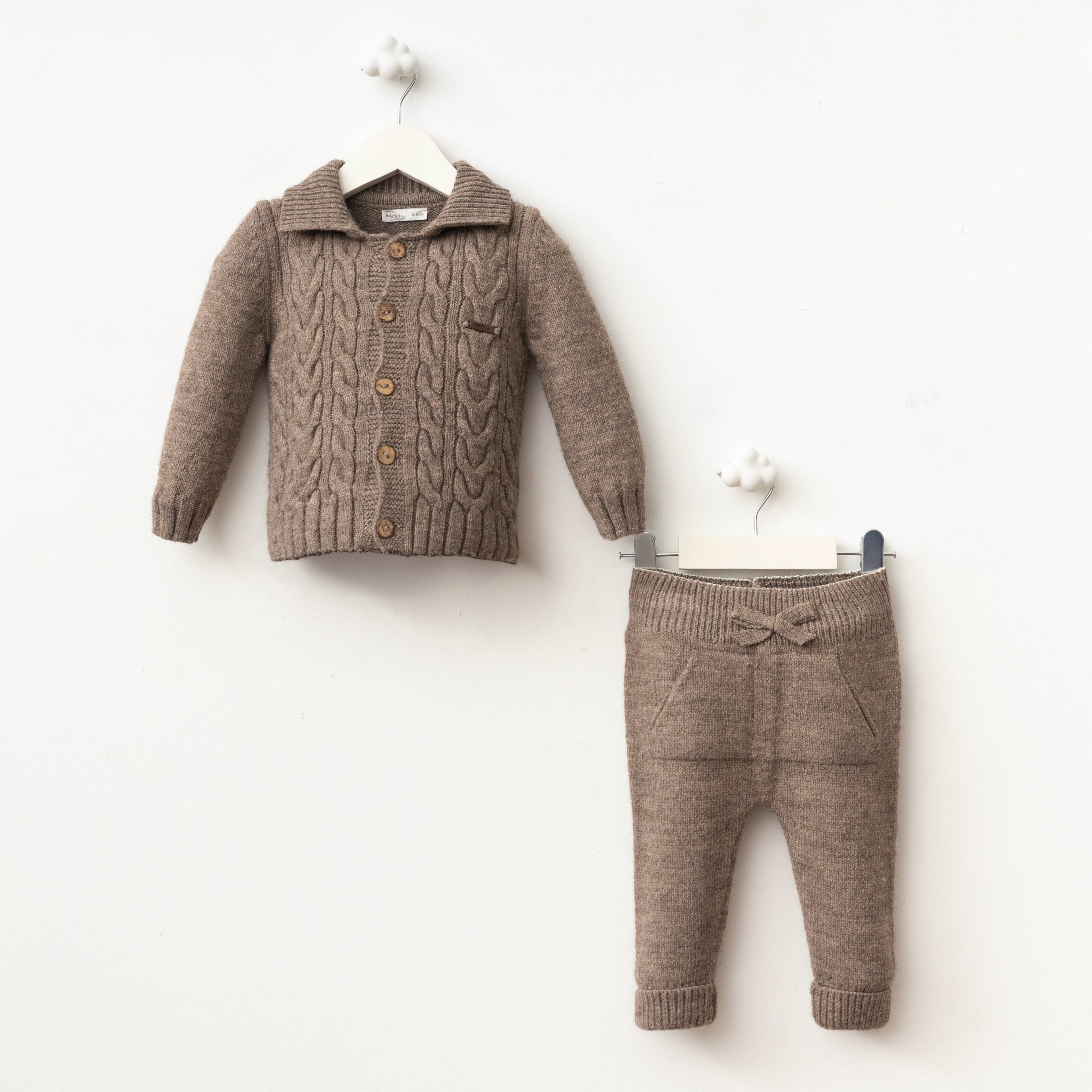 PURE KNIT BROWN